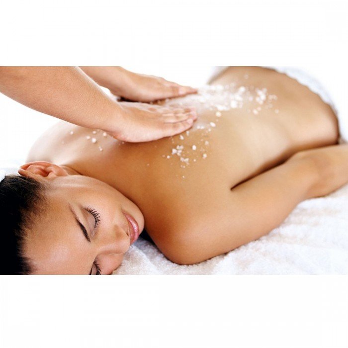 lavender-salt-scrub-lifestyle-image